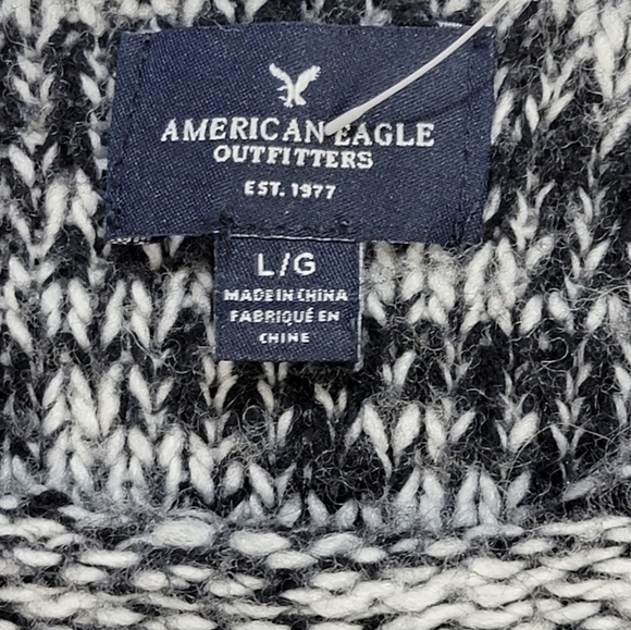 AMERICAN EAGLE WOMAN'S SIZE LARGE Long Sleeve Marled Knit Scooped Knit Sweater - Picture 5 of 9